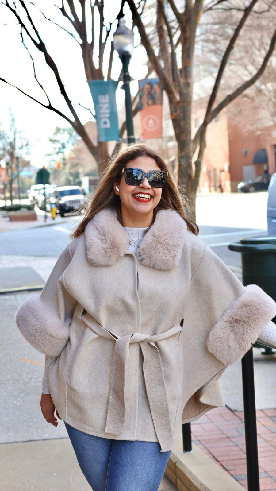 Astrid sonriendo en Virginia Beach